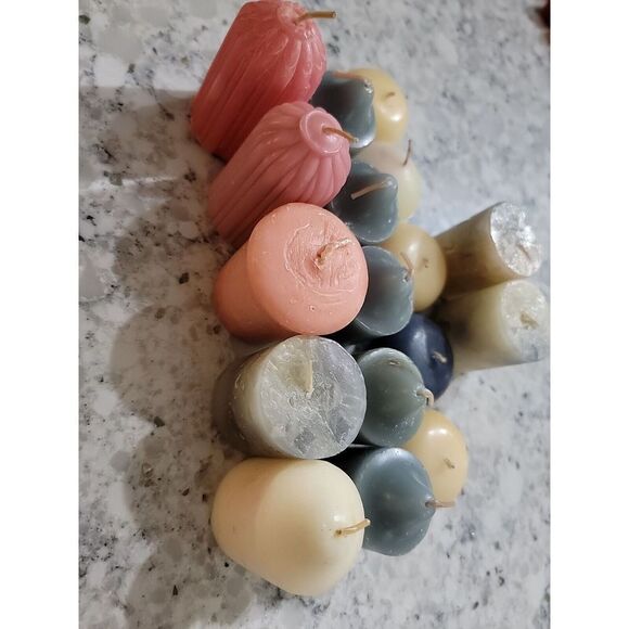 Lot of 24 Variety Scented Small Votive Candles Home Decor Unbranded NOS No Box - Picture 2 of 7